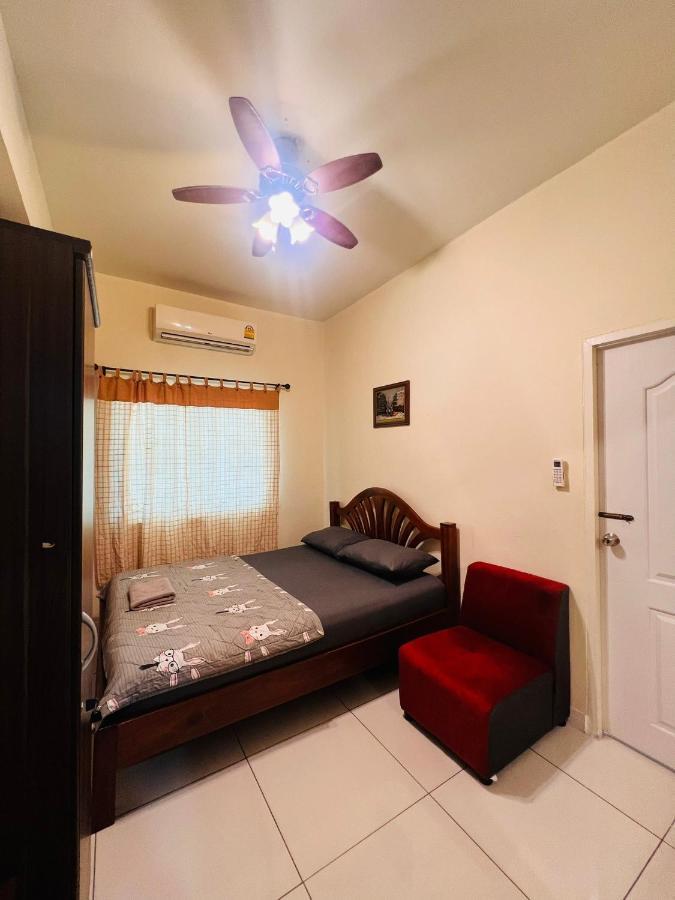 Aekkalukthai Hostel Ράγιονγκ Εξωτερικό φωτογραφία