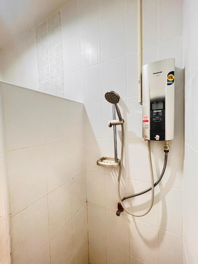 Aekkalukthai Hostel Ράγιονγκ Εξωτερικό φωτογραφία