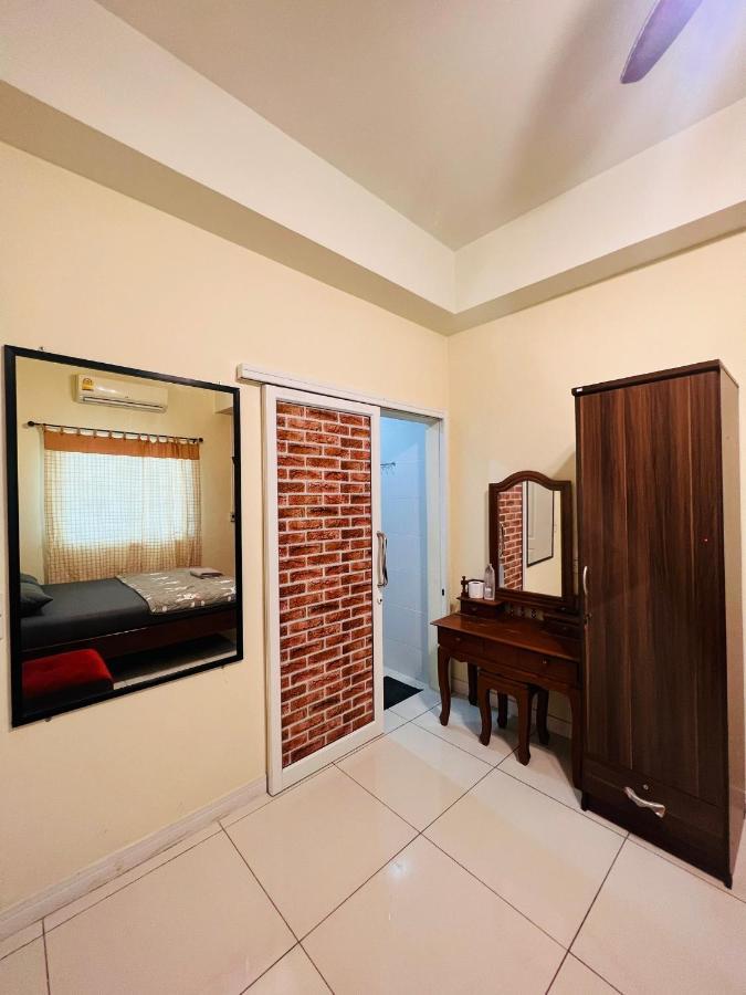 Aekkalukthai Hostel Ράγιονγκ Εξωτερικό φωτογραφία